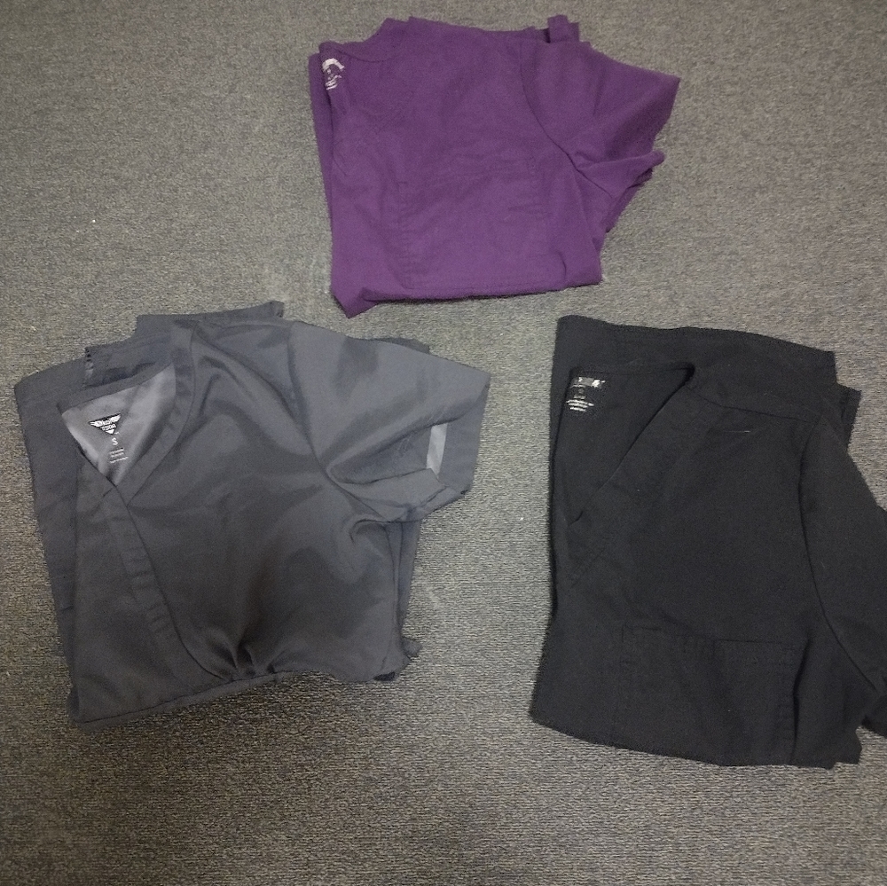 Misc. Scrub Bundle. Size Small. - image 2